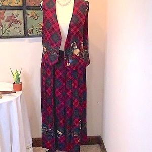 VTG Lucia Christmas Plaid skirt and vest. Beautiful Christmas scenes size 12